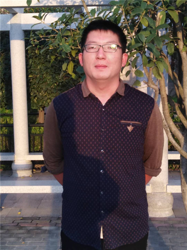 李刚.jpg